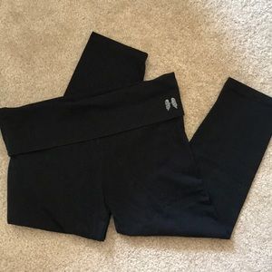 Victoria’s secret capri yoga pants